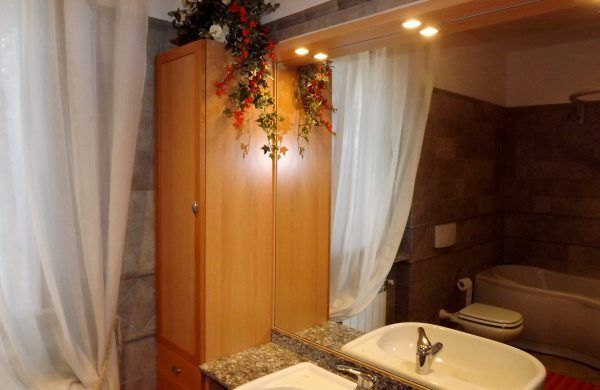 foto 20 Affitto tra privati Verbania villa Piemonte Verbano-Cusio-Ossola (provincia di) Bagno 1