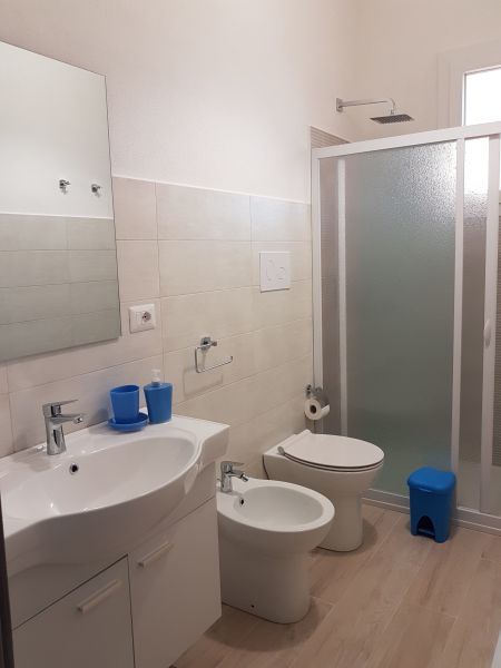 foto 11 Affitto tra privati La Caletta appartement Sardegna Nuoro (provincia di) Bagno