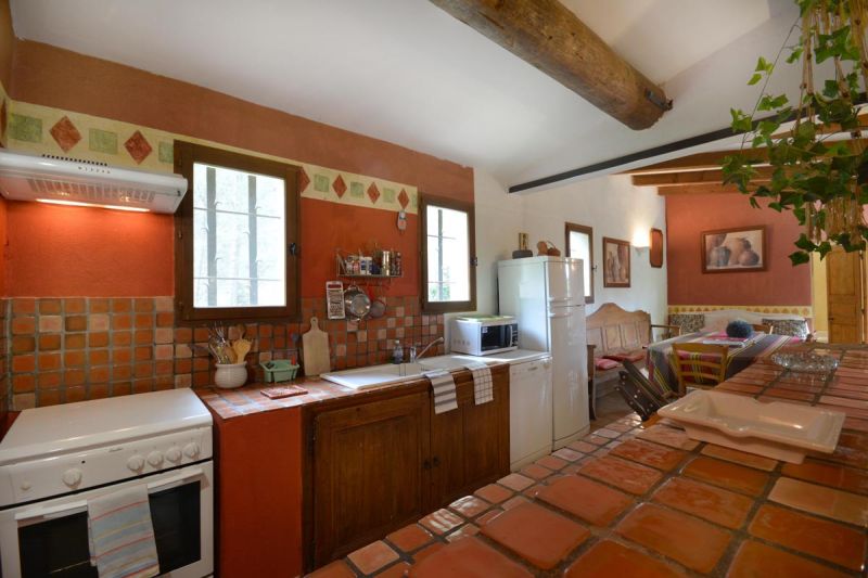 foto 4 Affitto tra privati Les Baux de Provence maison Provenza Alpi Costa Azzurra Bocche del rodano Cucina all'americana