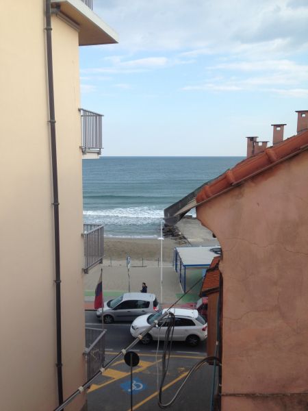 foto 2 Affitto tra privati Imperia appartement Liguria Imperia (provincia di) Vista dal terrazzo