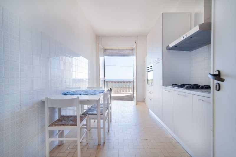 foto 3 Affitto tra privati Torre dell'Orso appartement Puglia Lecce (provincia di) Cucina separata