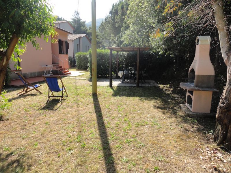 foto 5 Affitto tra privati Rio nell'Elba appartement Toscana Isola d'Elba Giardino