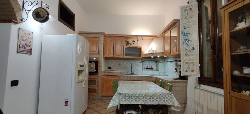 foto 3 Affitto tra privati San Gimignano appartement Toscana Siena (provincia di) Cucina all'americana