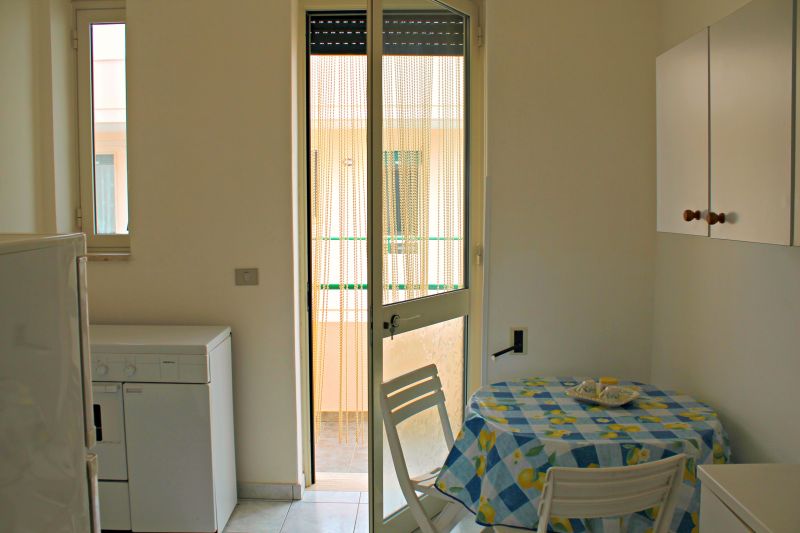 foto 9 Affitto tra privati Ugento - Torre San Giovanni appartement Puglia Lecce (provincia di) Cucina separata