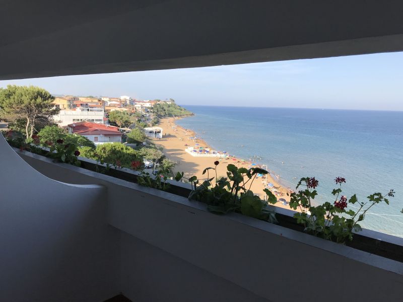 foto 9 Affitto tra privati Isola di Capo Rizzuto appartement Calabria Crotone (provincia di) Terrazzo