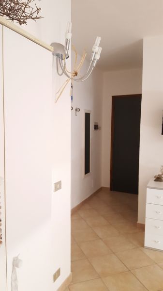 foto 4 Affitto tra privati La Maddalena appartement Sardegna Arcipelago della Maddalena Entrata