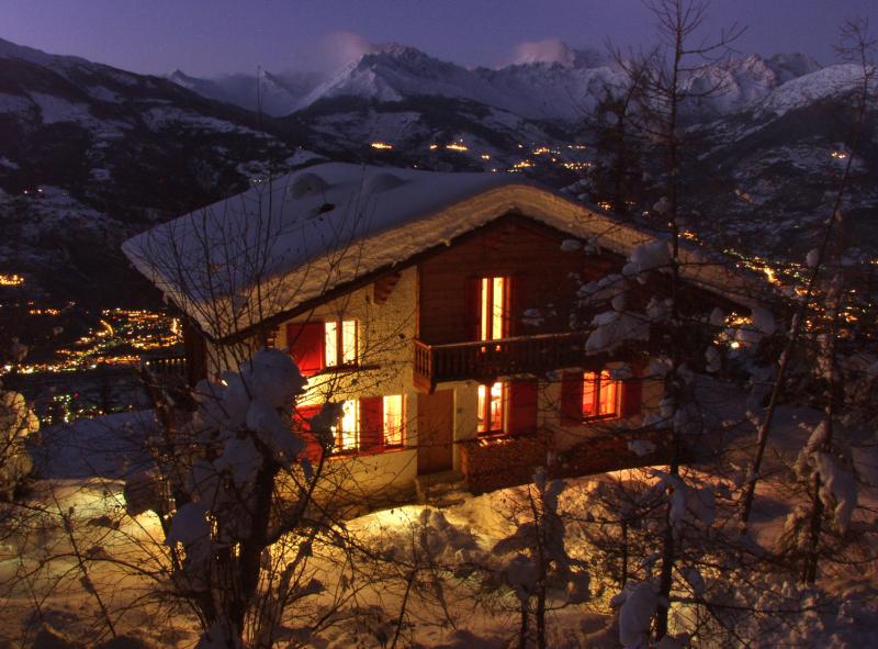 foto 12 Affitto tra privati Pila appartement Valle d'Aosta Aosta (provincia di) Vista esterna della casa vacanze