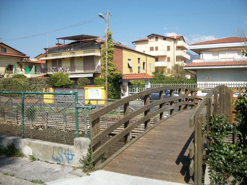 foto 0 Affitto tra privati Marina di Massa appartement Toscana Massa Carrara (provincia di) Vista esterna della casa vacanze