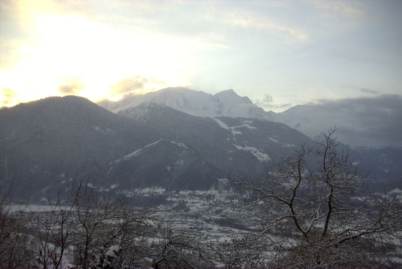 foto 1 Affitto tra privati Chamonix Mont-Blanc (Monte Bianco) chalet Rodano Alpi Alta Savoia Vista dalla casa vacanze