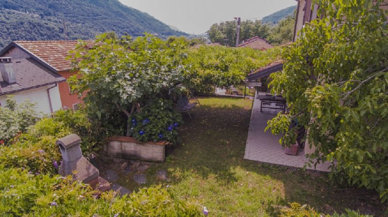 foto 3 Affitto tra privati Verbania villa Piemonte Verbano-Cusio-Ossola (provincia di) Vista esterna della casa vacanze