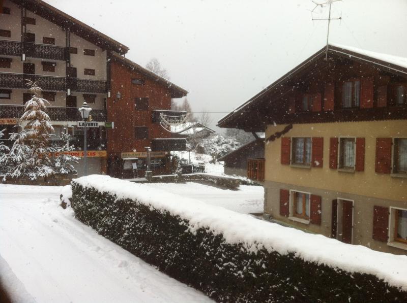 foto 10 Affitto tra privati Les Carroz d'Araches appartement Rodano Alpi Alta Savoia Vista dal balcone