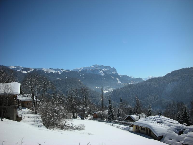 foto 2 Affitto tra privati Les Carroz d'Araches chalet Rodano Alpi Alta Savoia Vista dal balcone