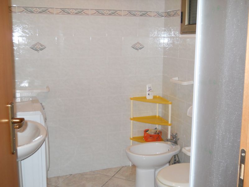 foto 14 Affitto tra privati Posada appartement Sardegna Nuoro (provincia di) Bagno