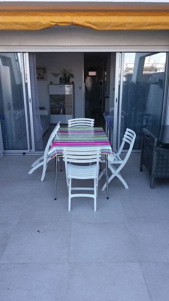 foto 4 Affitto tra privati Le Grau du Roi appartement Linguadoca-Rossiglione  Vista dal terrazzo