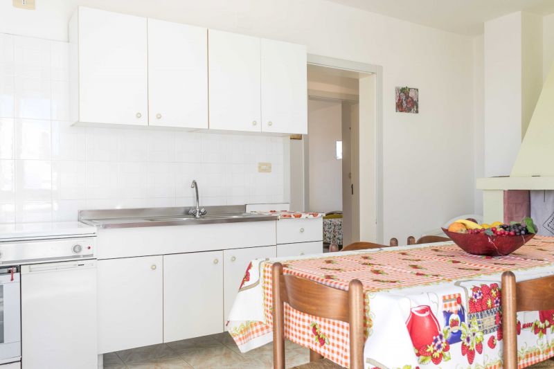 foto 15 Affitto tra privati Ugento - Torre San Giovanni appartement   Soggiorno