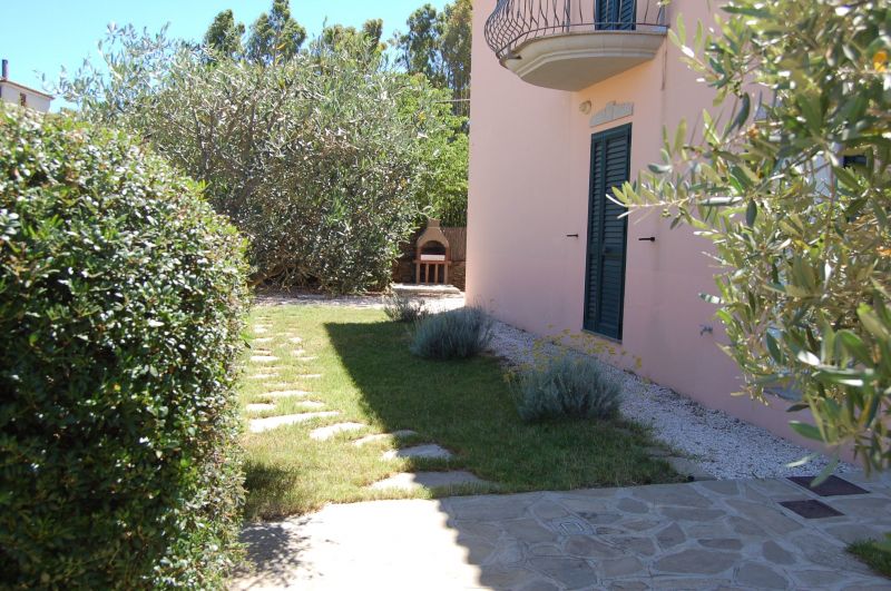 foto 6 Affitto tra privati Budoni appartement Sardegna Olbia Tempio (provincia di) Giardino