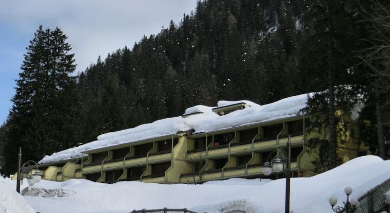 foto 2 Affitto tra privati Madonna di Campiglio studio Trentino Alto Adige Trento (provincia di) Vista esterna della casa vacanze