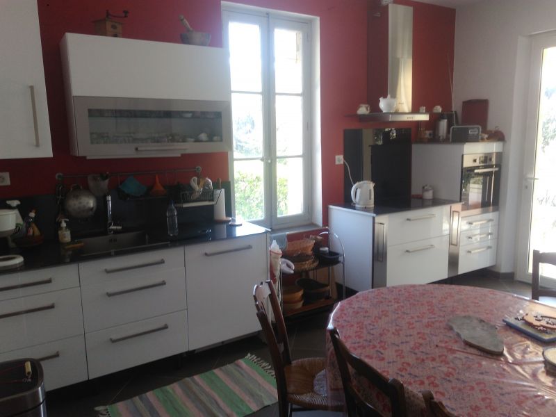 foto 3 Affitto tra privati Le Pradet maison Provenza Alpi Costa Azzurra Var Cucina separata