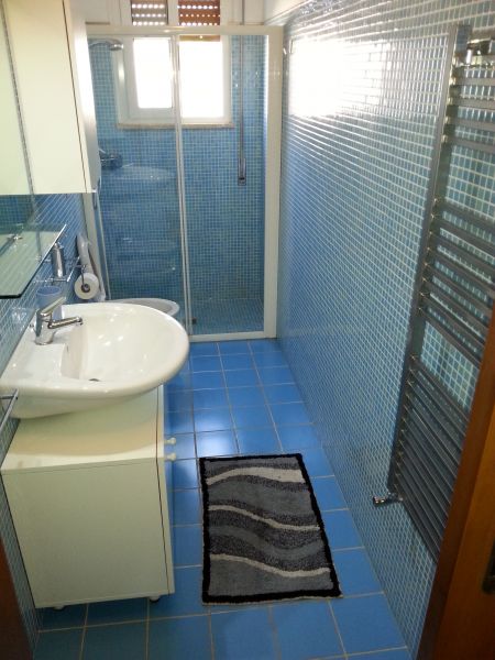 foto 11 Affitto tra privati Torre Canne appartement Puglia Brindisi (provincia di) Bagno