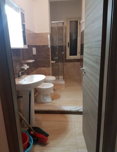 foto 25 Affitto tra privati Isola di Capo Rizzuto appartement Calabria Crotone (provincia di) Bagno