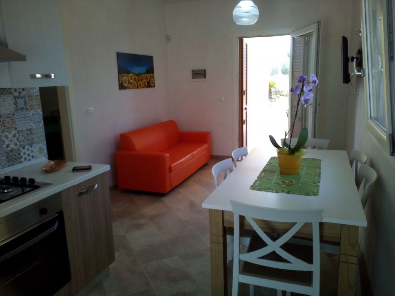 foto 9 Affitto tra privati Torre Pali villa Puglia Lecce (provincia di) Soggiorno