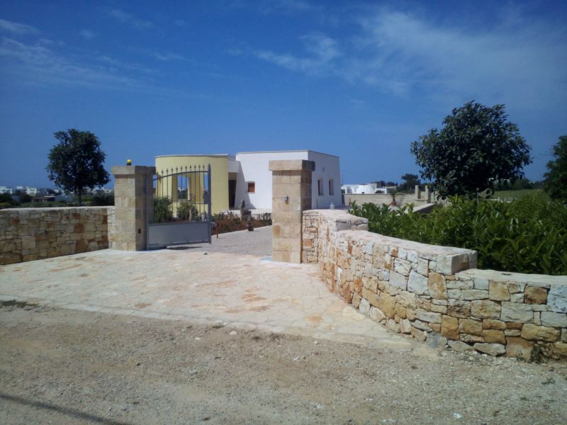 foto 0 Affitto tra privati Torre Pali villa Puglia Lecce (provincia di) Vista esterna della casa vacanze