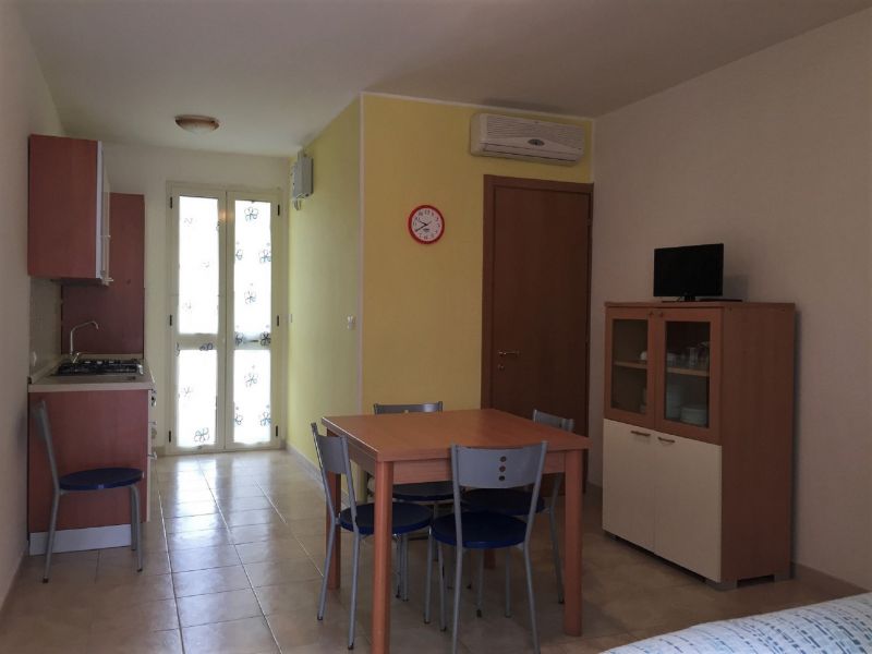 foto 11 Affitto tra privati Ugento - Torre San Giovanni appartement Puglia Lecce (provincia di) Soggiorno