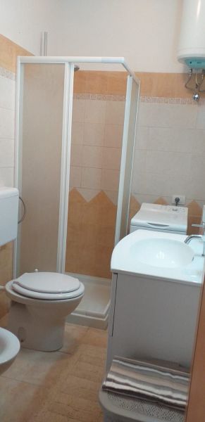 foto 10 Affitto tra privati Ugento - Torre San Giovanni appartement Puglia Lecce (provincia di) Bagno