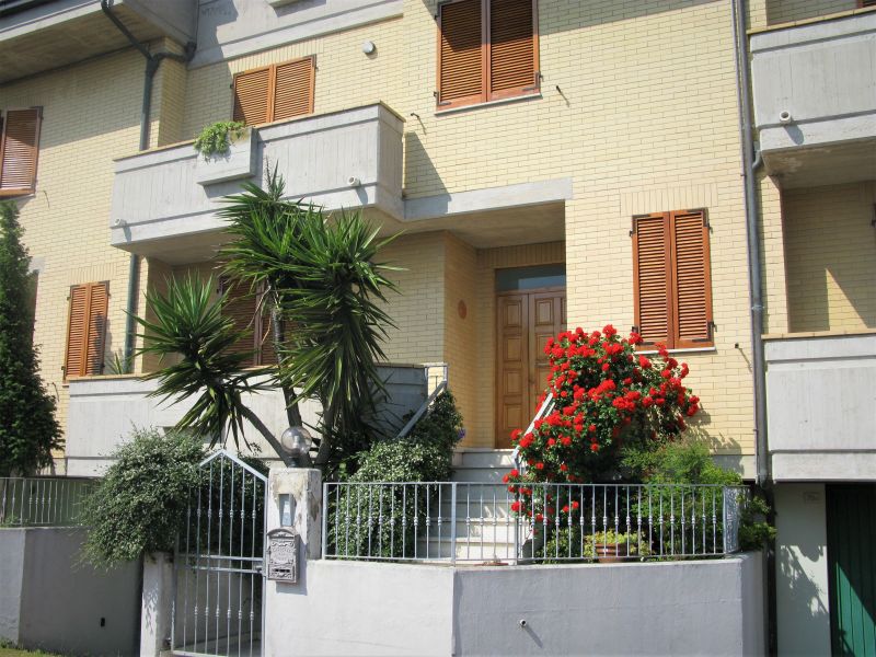 foto 1 Affitto tra privati Civitanova Marche maison Marche Macerata (provincia di) Vista esterna della casa vacanze