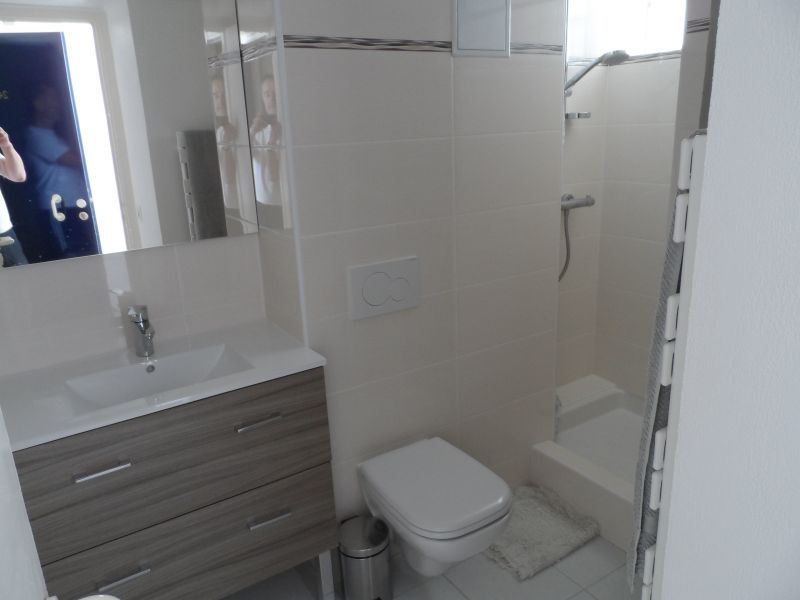 foto 5 Affitto tra privati Le Lavandou appartement Provenza Alpi Costa Azzurra Var Bagno