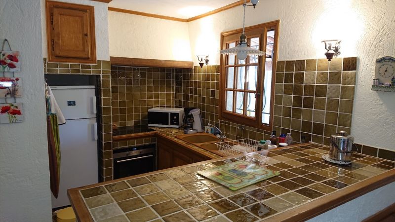 foto 9 Affitto tra privati Les Salles sur Verdon maison Provenza Alpi Costa Azzurra Var Cucina all'americana