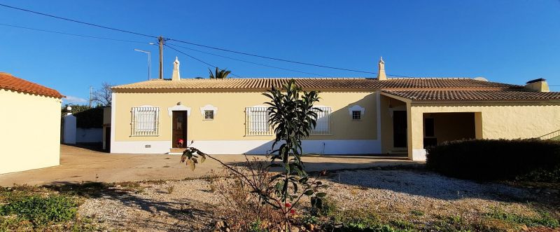 foto 2 Affitto tra privati Armao de Pera villa Algarve  Vista esterna della casa vacanze