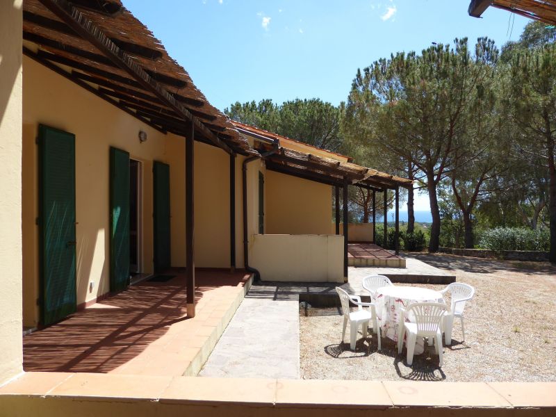 foto 1 Affitto tra privati Campo nell'Elba appartement Toscana Isola d'Elba Vista esterna della casa vacanze