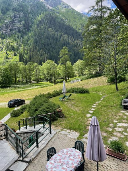 foto 14 Affitto tra privati Gressoney Saint Jean appartement Valle d'Aosta Aosta (provincia di) Giardino