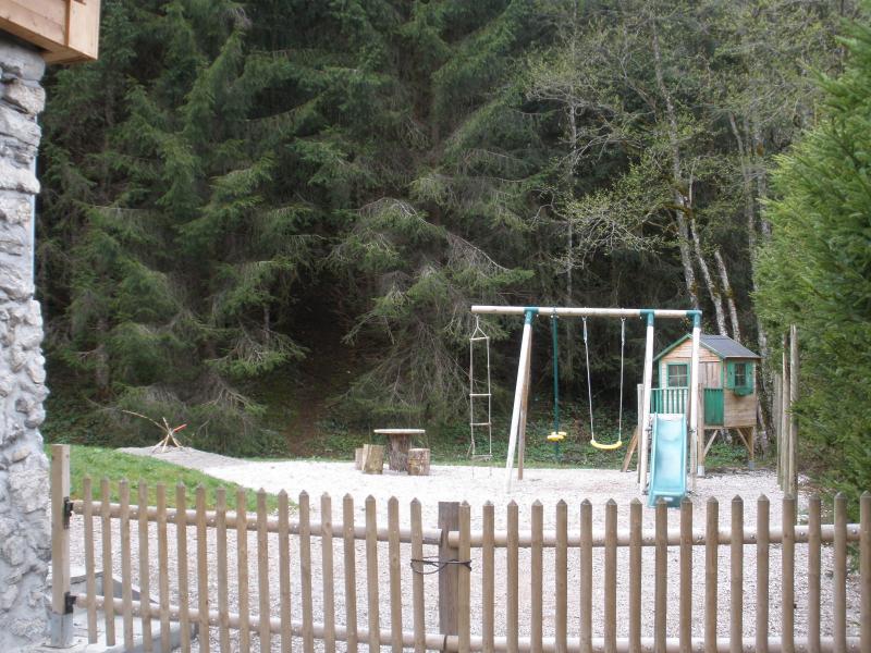 foto 5 Affitto tra privati Chtel chalet Rodano Alpi Alta Savoia Giardino