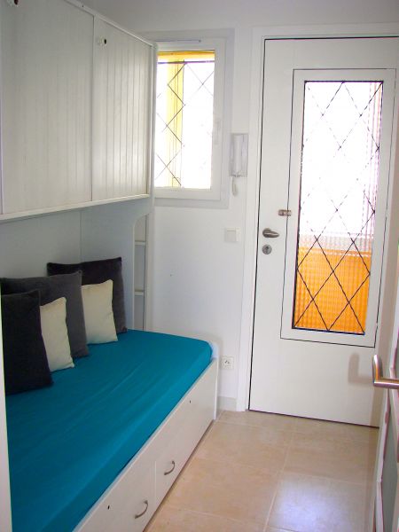 foto 6 Affitto tra privati Frjus appartement Provenza Alpi Costa Azzurra Var Zona notte cabina