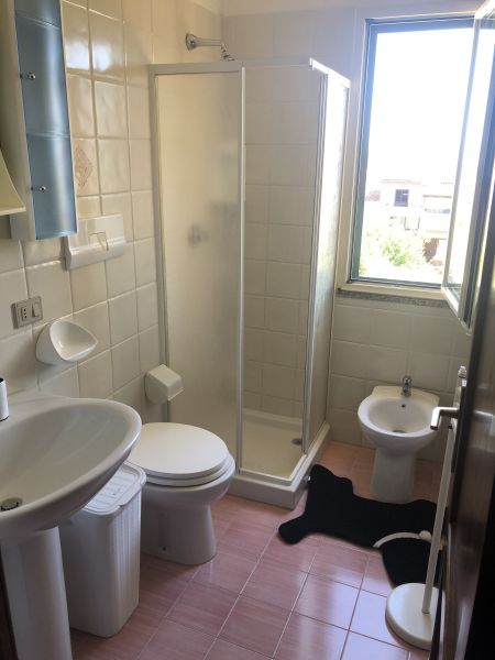 foto 6 Affitto tra privati Castelsardo appartement Sardegna  Bagno 1