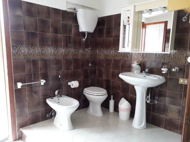 foto 10 Affitto tra privati Solanas appartement Sardegna Cagliari (provincia di) Bagno 1