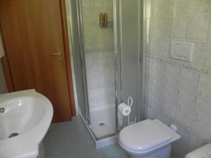 foto 15 Affitto tra privati Toscolano-Maderno appartement Lombardia Brescia (provincia di) Bagno