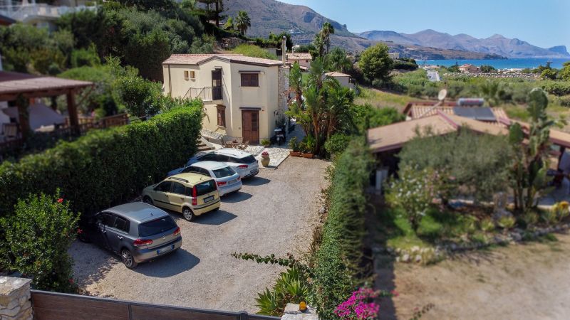 foto 14 Affitto tra privati Castellammare del Golfo villa Sicilia  Vista esterna della casa vacanze