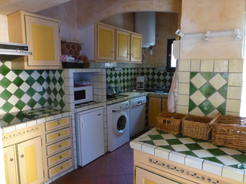 foto 15 Affitto tra privati Aups villa Provenza Alpi Costa Azzurra Var Cucina separata